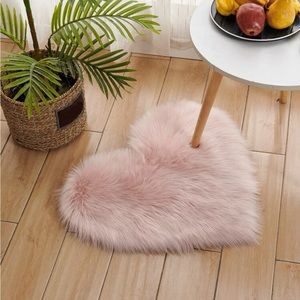 Pink heart rug